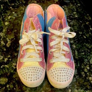 Girls size 13 sketchers light up shoes